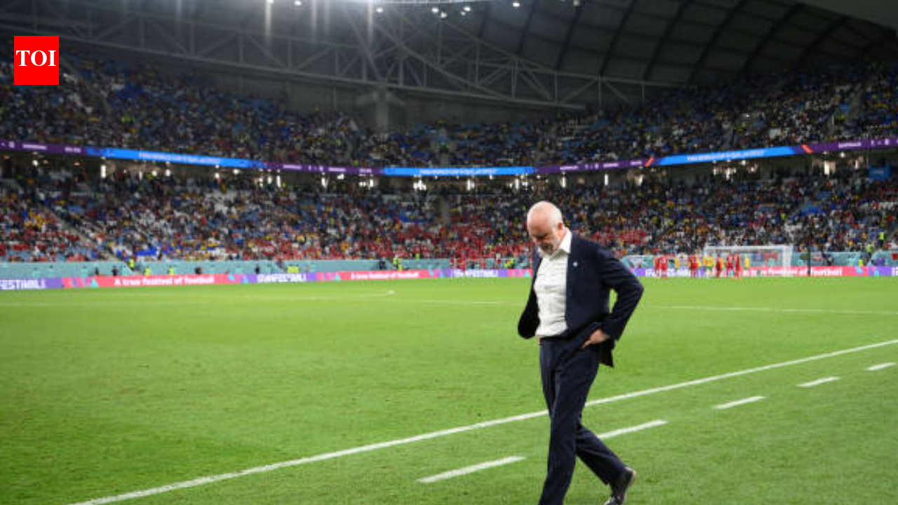 Iraq coach Graham Arnold calls for FIFA World Cup playoff postponement amid Middle East travel disruption