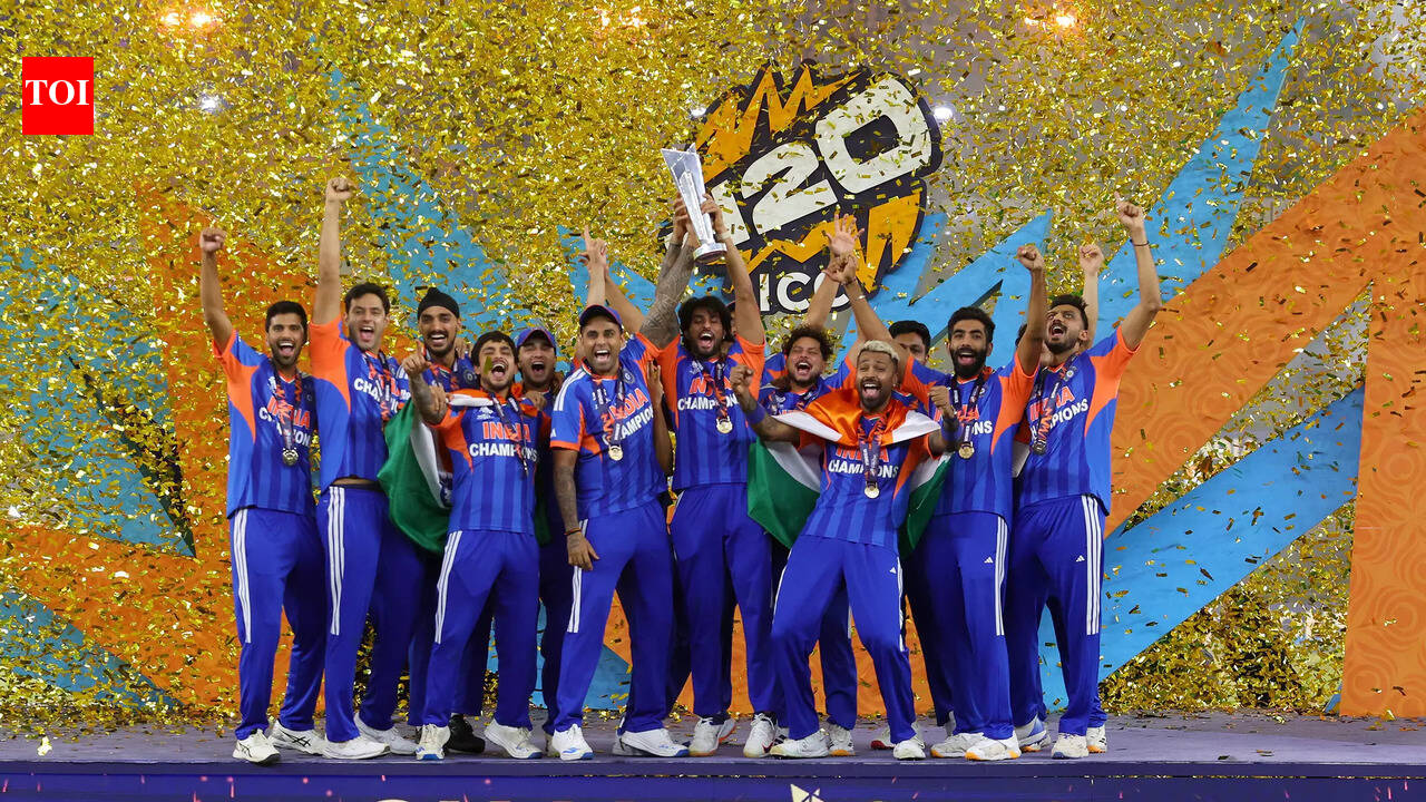 'Nothing to do with the stadium': Harbhajan shuts down Ahmedabad 'panauti' talk