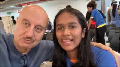 Anupam Kher honours friendship, attends school event for Satish Kaushik’s daughter