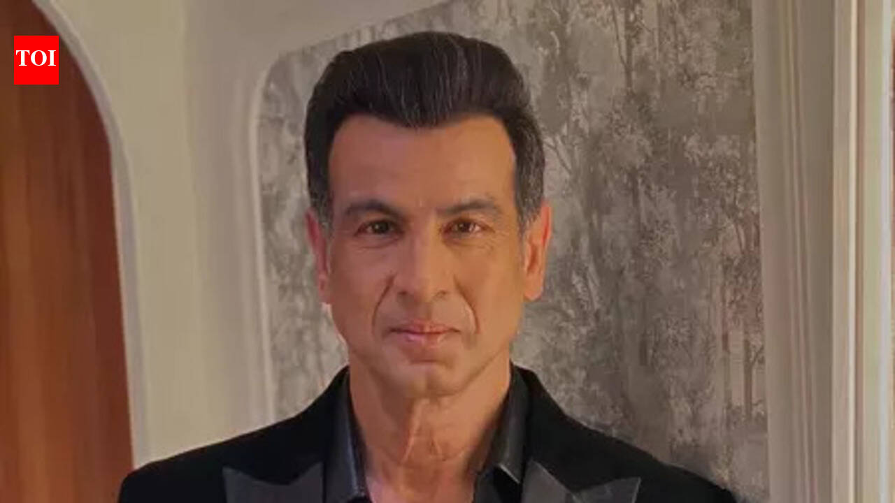 Ronit Roy shares a life lesson, ‘Every great achievement begins with a journey within’