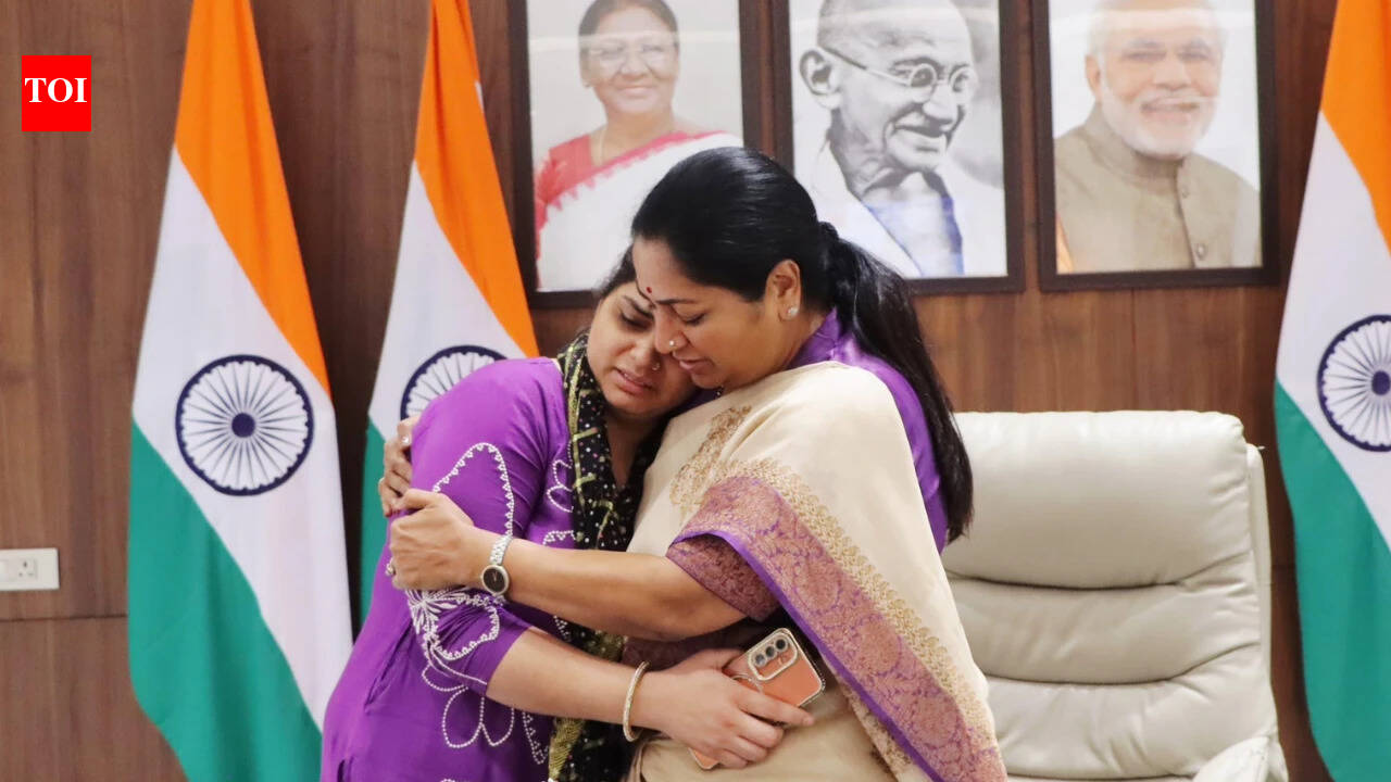 Justice topmost priority: Rekha Gupta to kin of man killed in Holi brawl