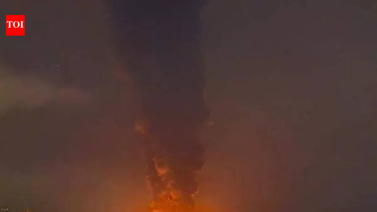 ‘Can’t breathe... there is oil smoke inside homes, hospitals’: Iranians tell kin in India