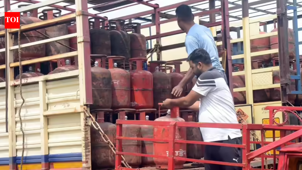 Government working to ‘optimise’ gas supply as Gulf war hits LNG flow