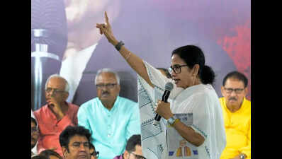 CEC talks tough with state officials; CM says courage good, not bravado