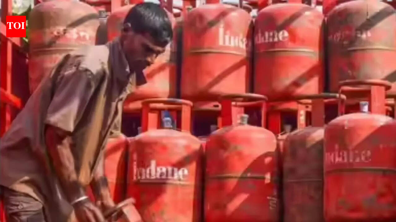 Fresh bookings for commercial LPG cylinders halted across Rajasthan