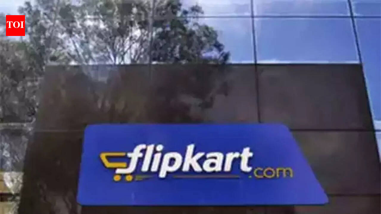 Flipkart shifts base to India, moves a step closer to IPO