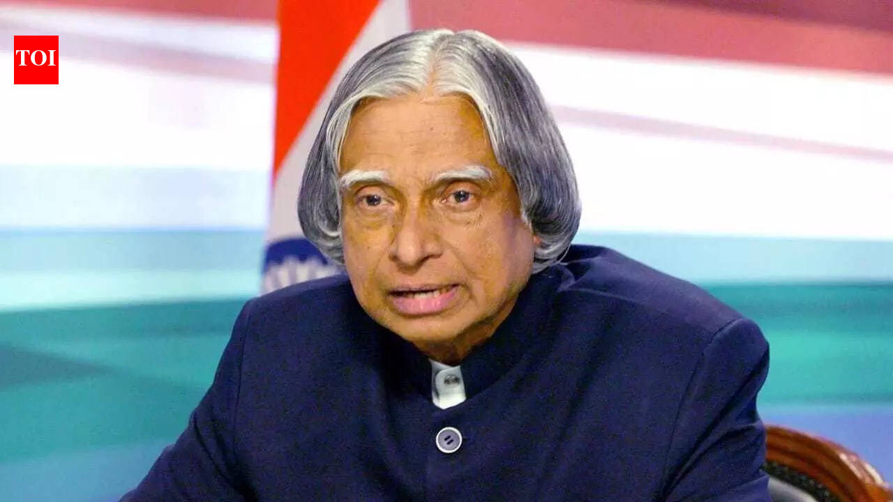 Quote of the day for kids by A. P. J. Abdul Kalam: "We should not give up and we should not allow the problem to defeat us"