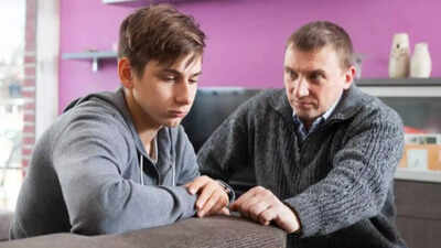 How parents help teenagers to handle rejection and disappointment