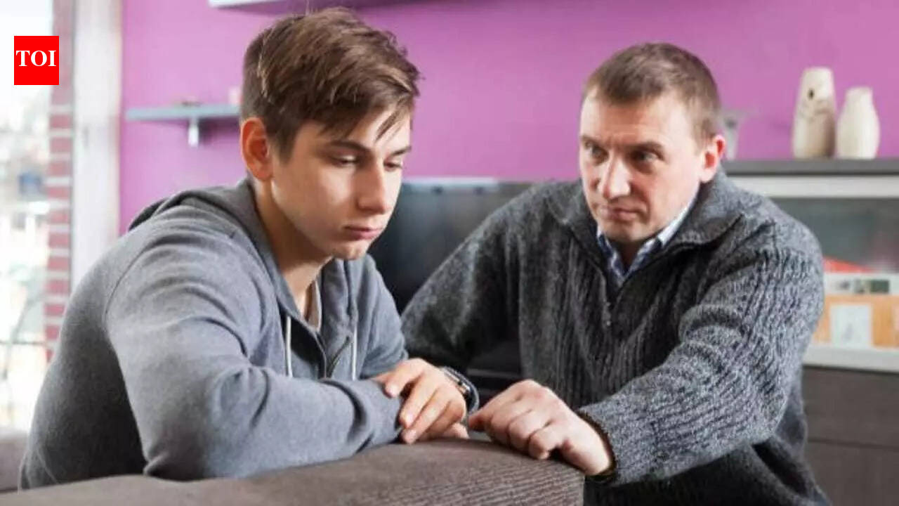 How parents help teenagers to handle rejection and disappointment