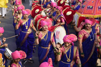 Shigmo parade lights up Panaji with vibrant cultural performances