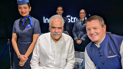 'What happened in Dec should not have, ' says Rahul Bhatia; Indigo CEO Elbers quits