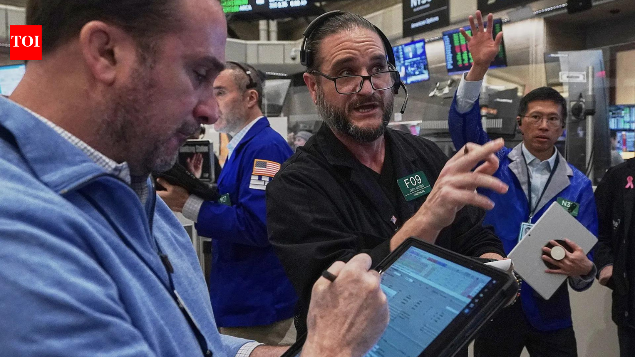 US stocks today: Dow slips 250 points, S&P 500 dips as Wall Street watches Iran war outlook