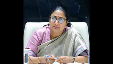 Women form backbone of healthcare system, says CM