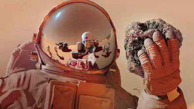 How robots found bases for humans on Mars