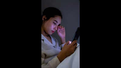  Parents warned as screen time fuels cognitive issues in children; Experts urge guidelines to limit device exposure