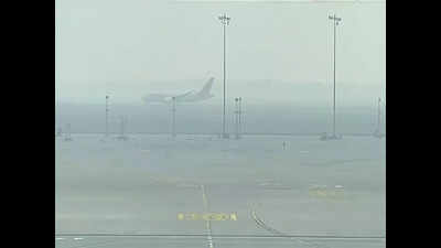  Air India Express flight rerouted to Kolkata; Low visibility at Ranchi causes brief disruption