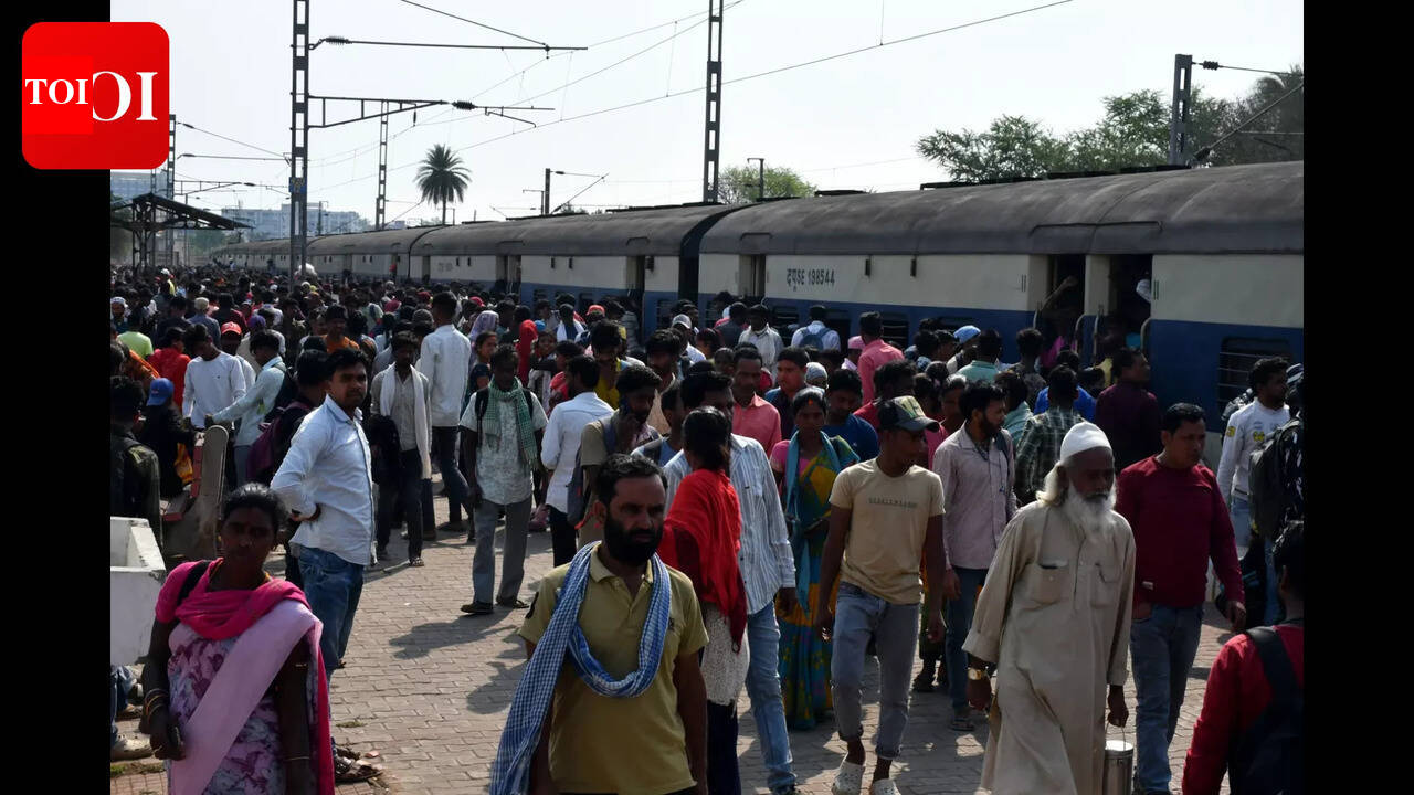 Support for migrant workers: Jharkhand launches help centres for migrant workers; Aims to provide assistance in times of distress and exploitation