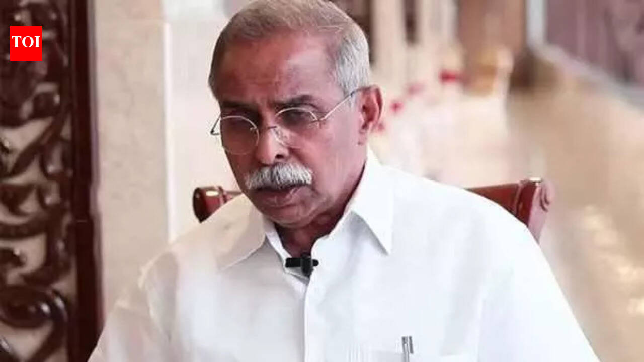 Furnish copies of supplementary chargesheet to accused, court tells CBI in Viveka case