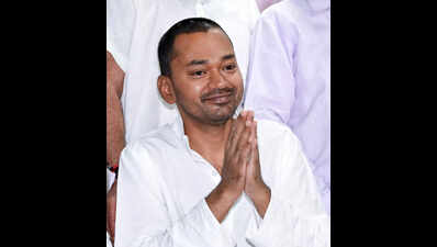 Nishant pays tribute to ex-MLA Satish Kumar