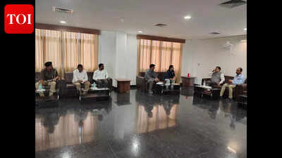 Focus on tourism infra at VTR during review meeting