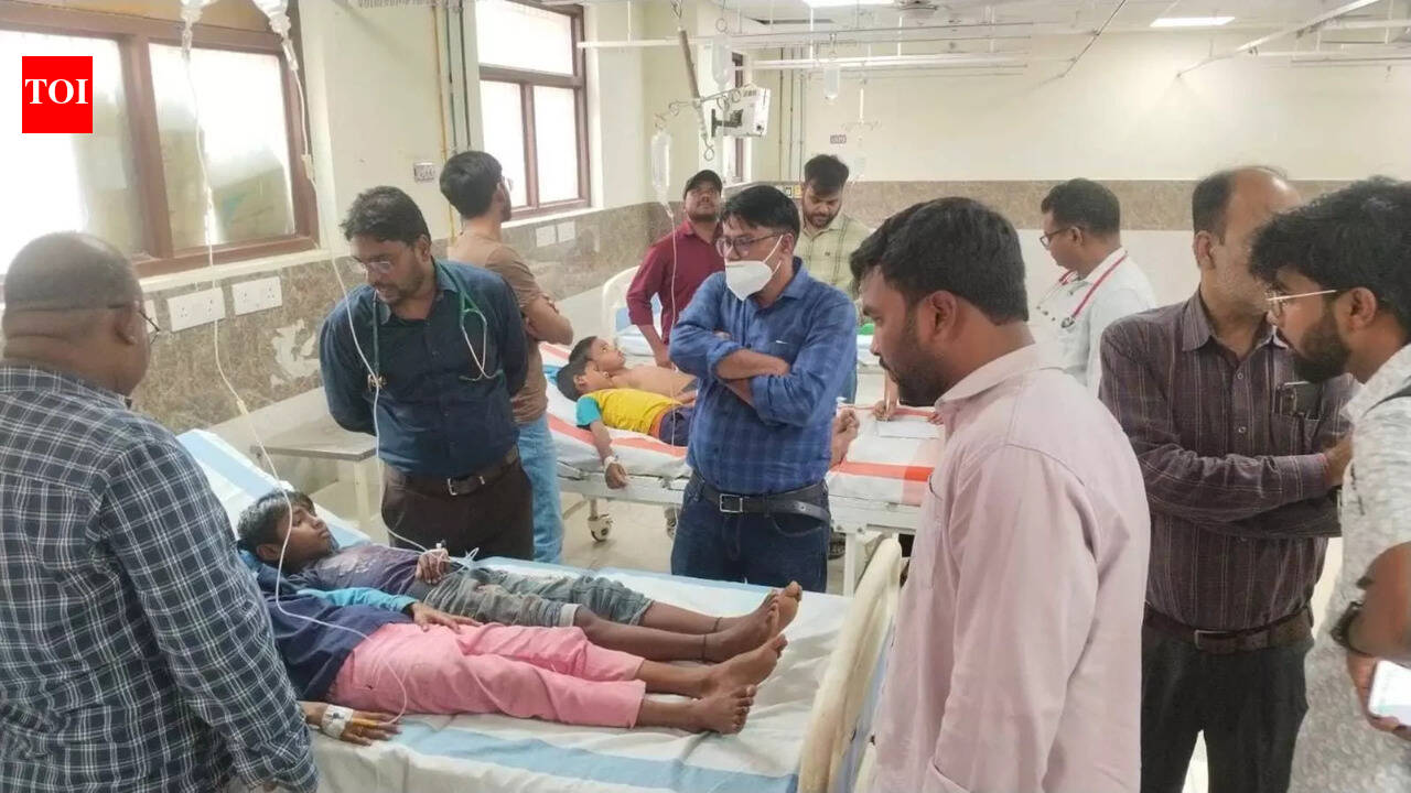 12 students fall ill after drinking hand pump water in West Champaran