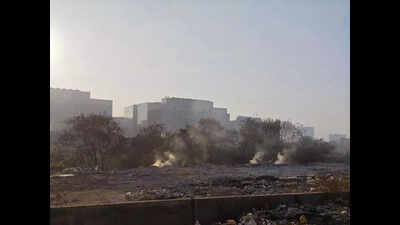 Ire over smoke and trash fires in Kharadi