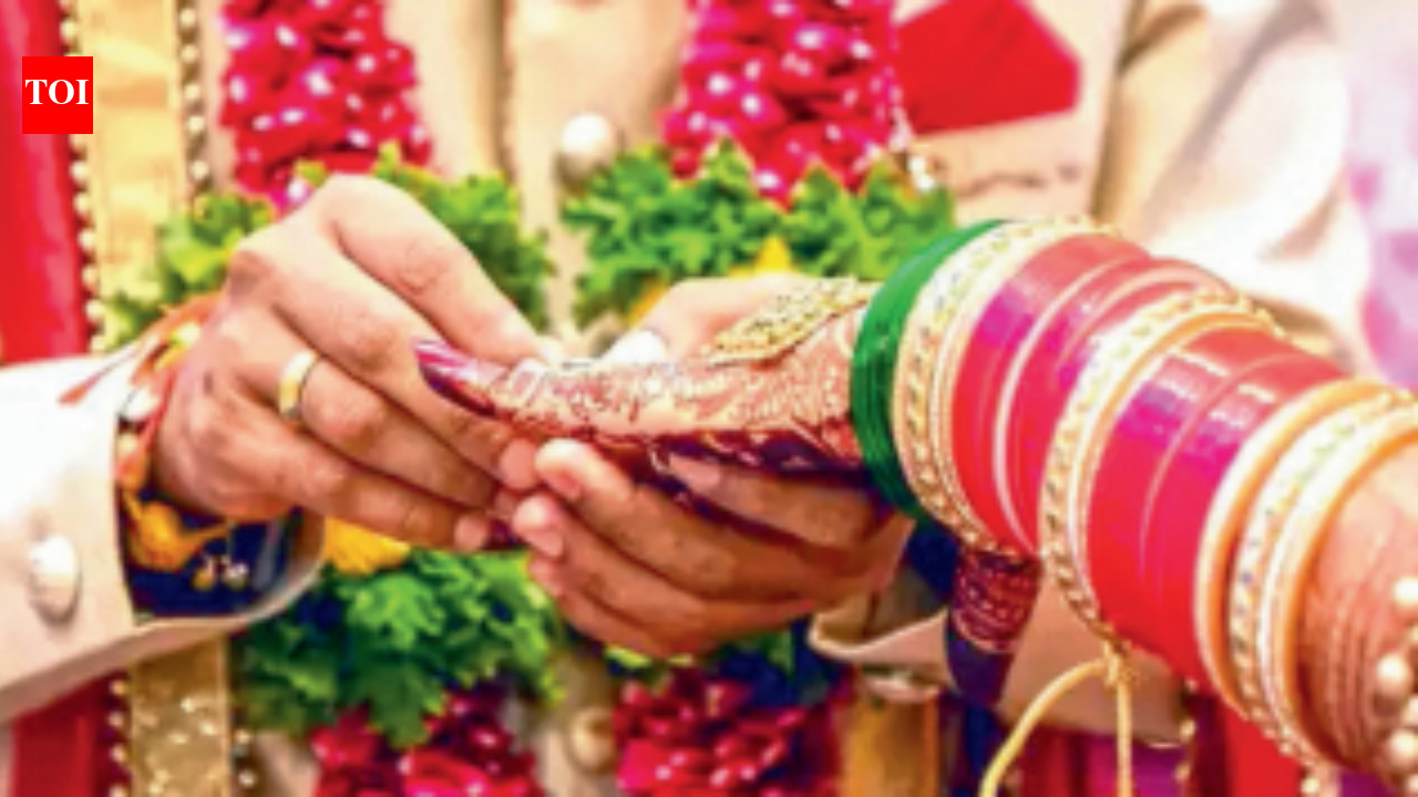 17-year-old UP boy approaches police to stop father’s 7th marriage