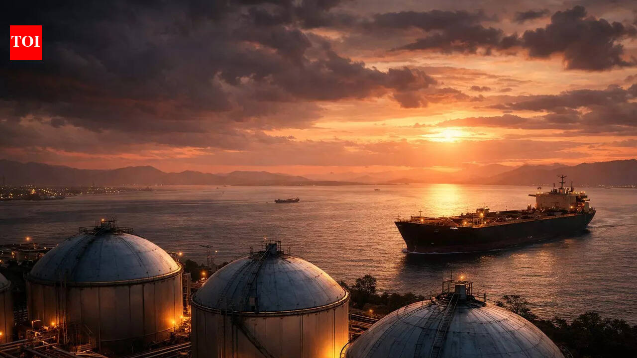 US-Iran war: As Hormuz chokes, these 2 pipelines may decide the winner