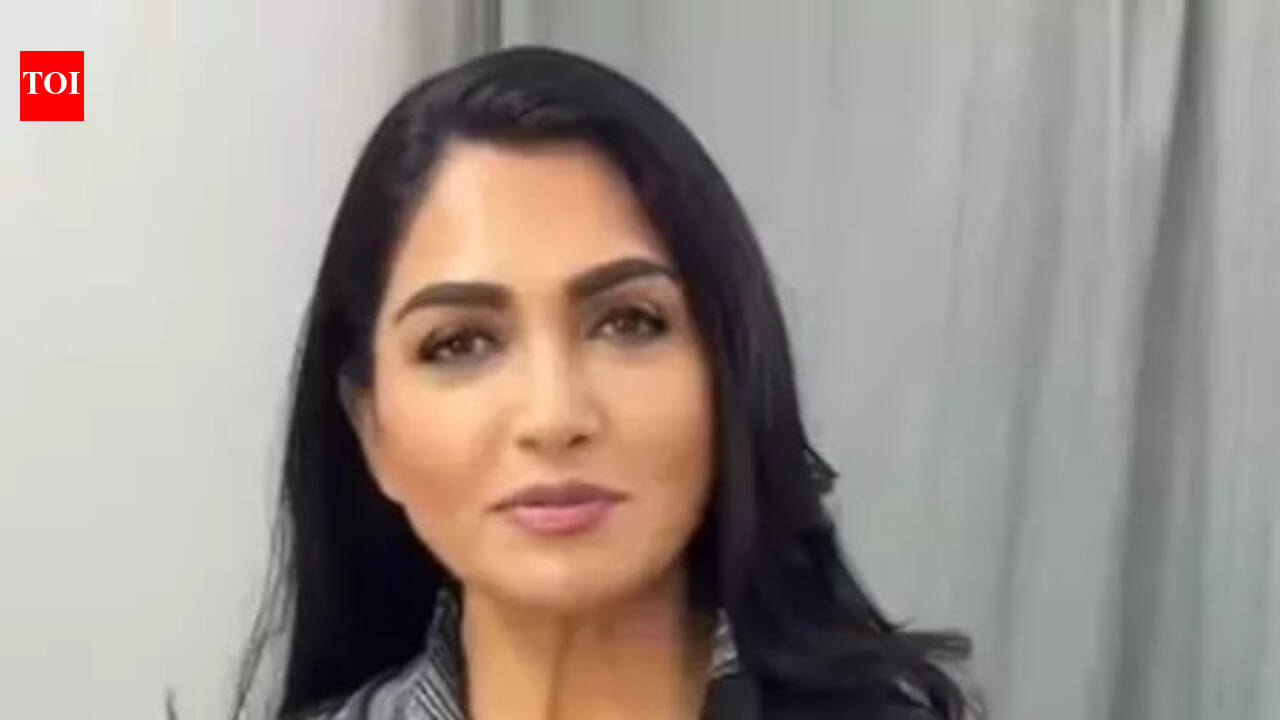 Khushboo Sundar on World Cup trophy being taken to temple: 'The trophy is for India'