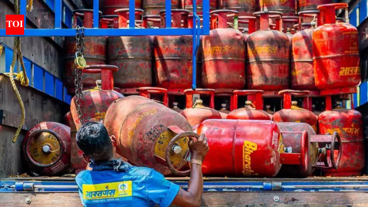 Admin Cracks Down To Stop LPG Hoarding, Black-Marketing Amid Crisis