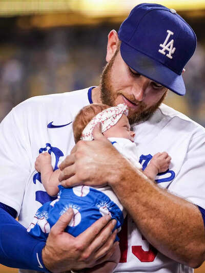 Max Muncy melt hearts as wife Kellie shares adorable Dodgers moment with newborn daughter Macie Grace