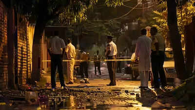 Surat shocker: Woman body found in bag on roadside in Amroli; probe underway