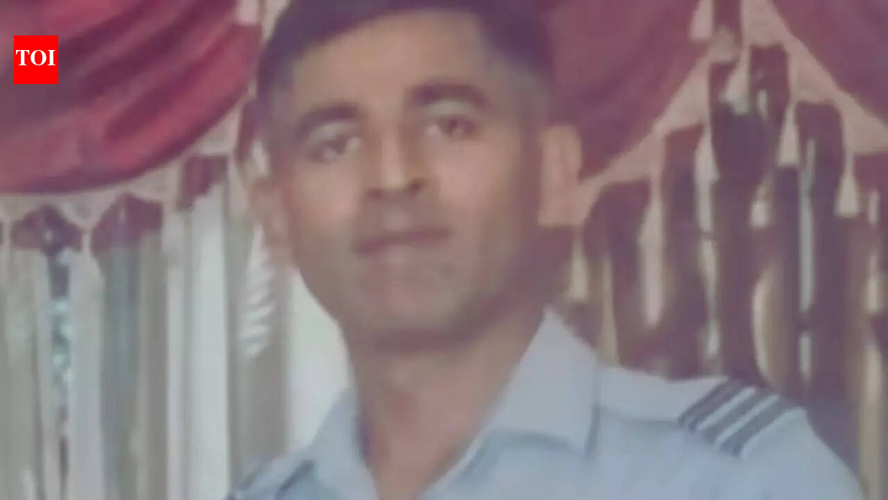 IAF wing commander dies by suicide at home; had frequent disputes with Bengaluru techie wife