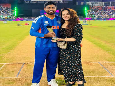 sanju-samson-with-wife-charulatha-remesh.jpg