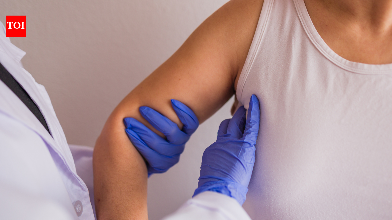 Urine in cola colour, Mumbai man rushes to hospital; diagnosed with muscle breakdown