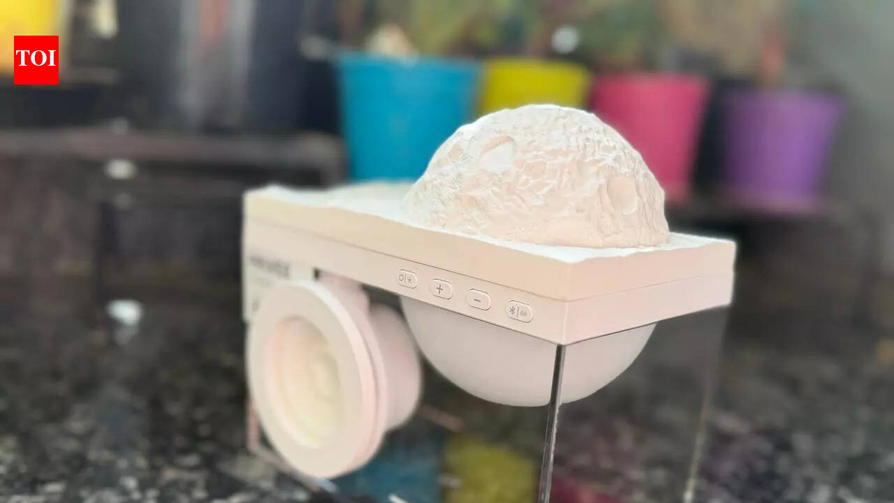 Tempt Privee Lunar 4-in-1 Bluetooth speaker review: Sound, style and utility