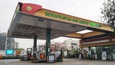 Opposition Flags ‘Emergency Situation’, Slams Modi Govt as LPG Shortage Looms Amid West Asia War