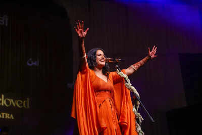 Delhi soaks in the Sufiyana rang