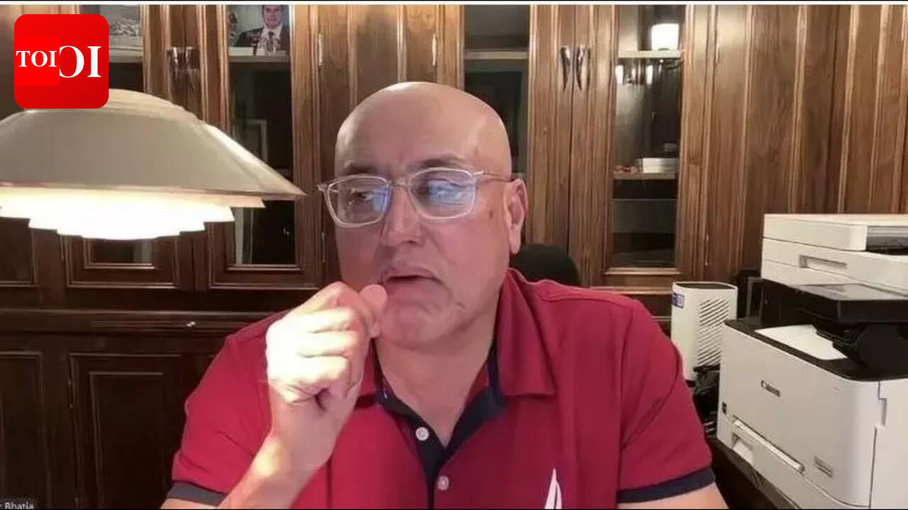 CIMP students interact with Hotmail co-founder