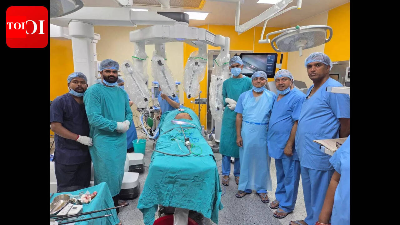 IGIMS doctors to perform 3 robotic surgeries today