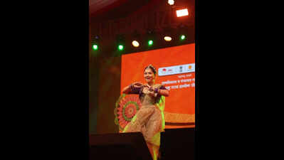 Rural Maharashtra beckons city with Mahalaxmi Saras