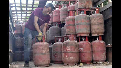 LPG shortage hits hotels, restaurants as induction cooktops fly off shelves