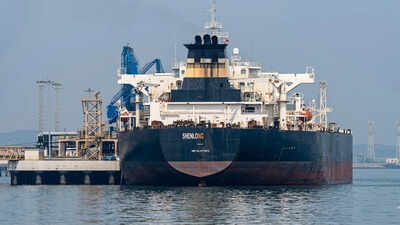 Oil ship, captained by Indian, arrives in Mumbai from Saudi port amid Gulf war; another vessel on way to India