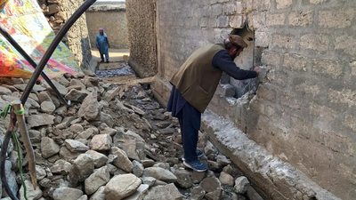 पाकिस्तान ने अफगानिस्तान पर फिर हमला किया, 4 की मौत; काबुल में घरों पर हमला