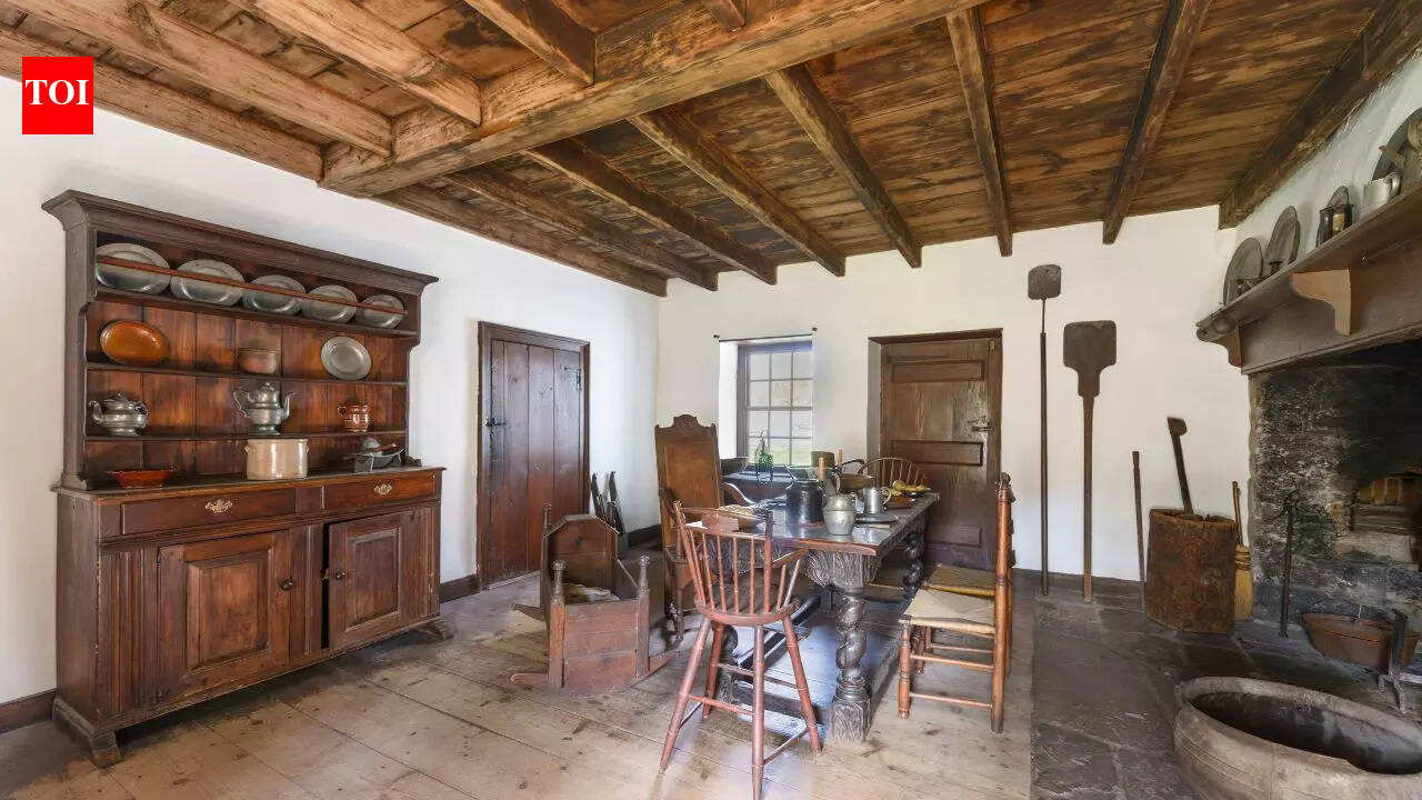 पहले घर बनाने में 8 प्रकार की सामग्रियों का उपयोग किया जाता था जो इमारतों को मजबूती प्रदान करती थीं