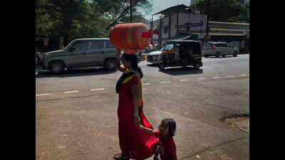 Commercial kitchens in Pune look for fuel options, many pause ops