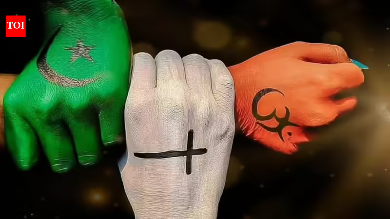 Maha anti-conversion bill proposes 7-year jail, Rs 1 lakh fine