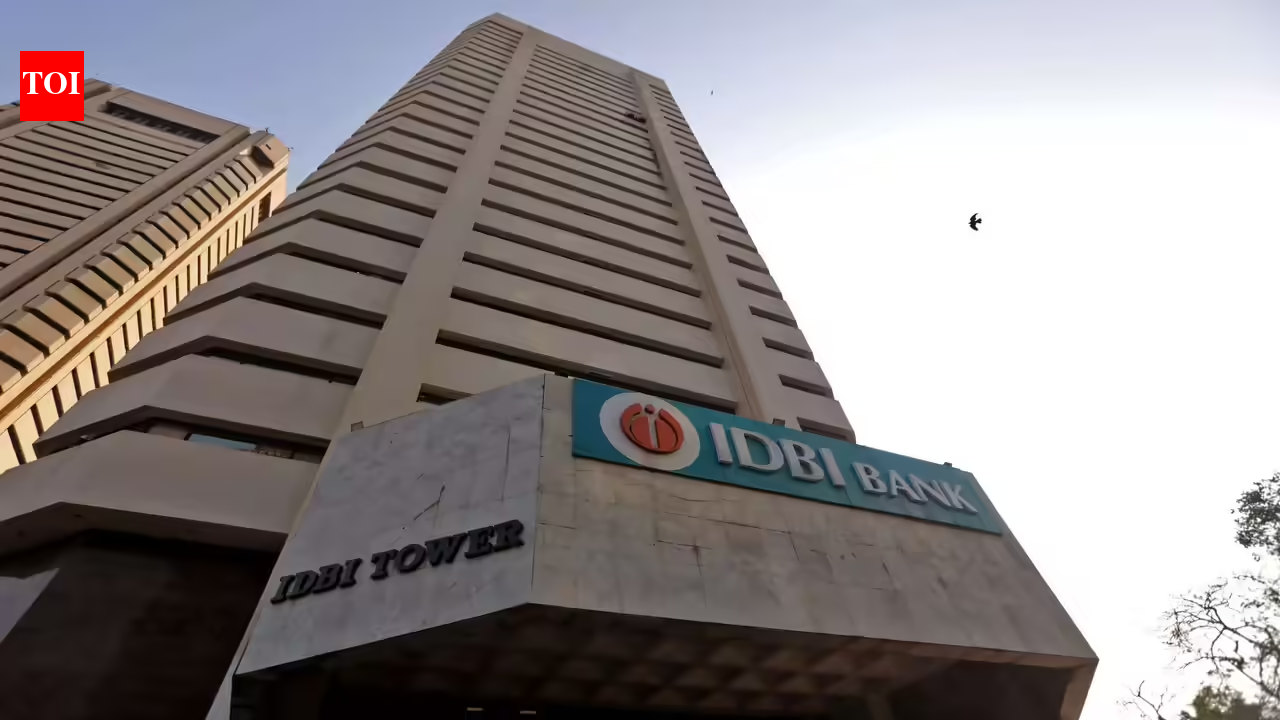 After 5 years, Centre to call off IDBI sale