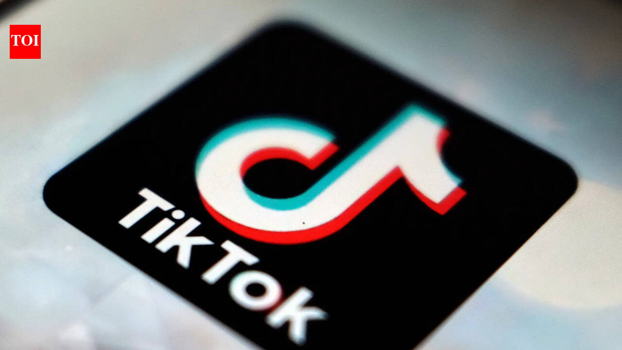 Trump admin set to receive $10 billion fee from investors for TikTok deal: Report