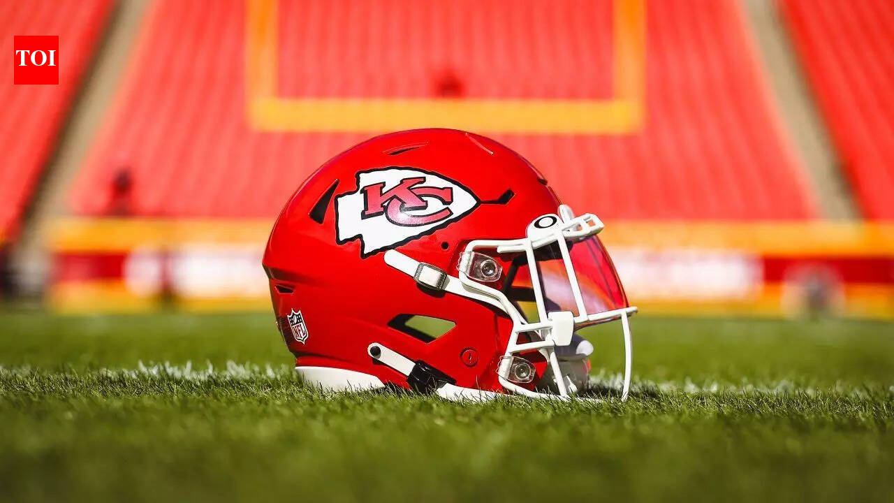 NFL Trade News: Chiefs emerge as surprising landing spot for former top-five QB pick amid Patrick Mahomes recovery